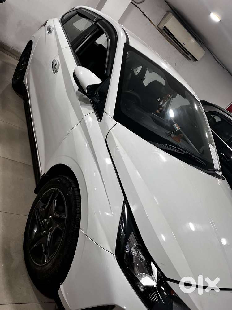 Hyundai I20 Sportz Petrol, 2023, Petrol