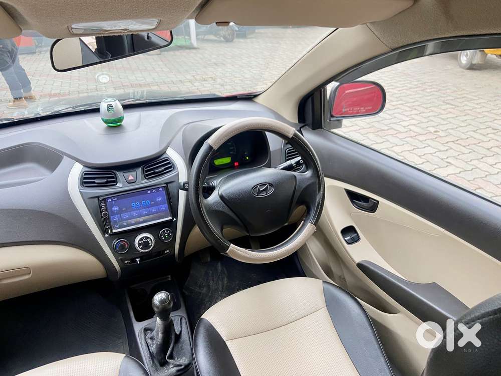 Hyundai Eon Era +, 2017, Petrol