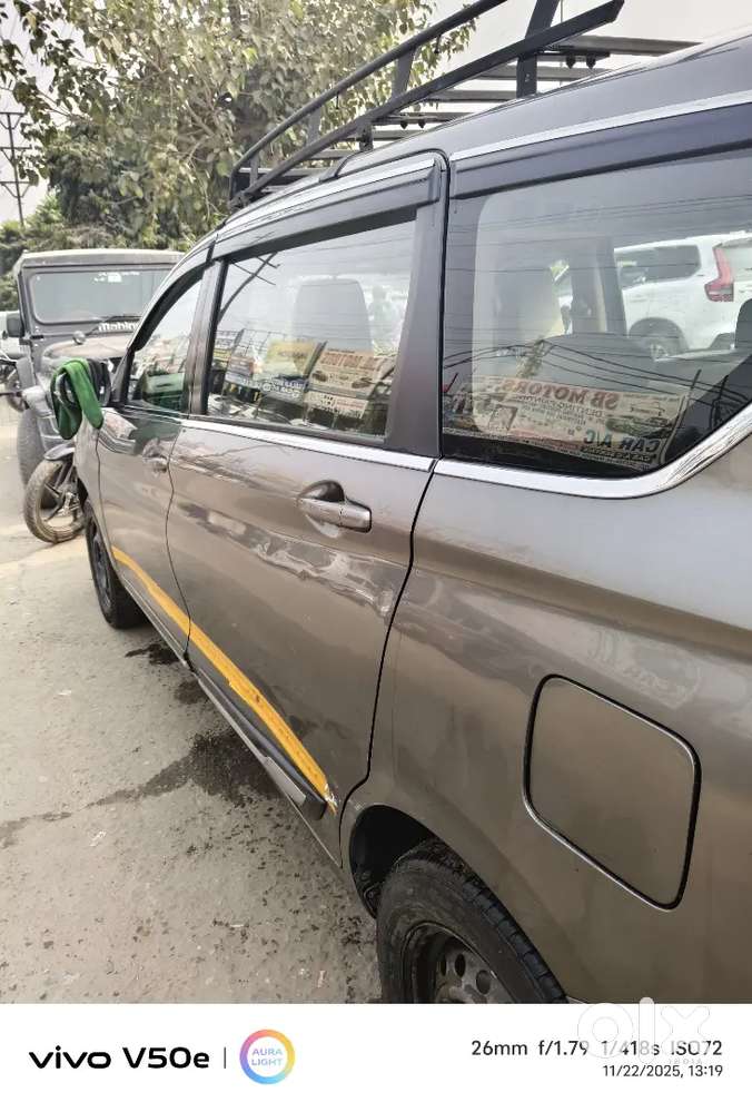 Maruti Suzuki Ertiga 2023 Cng & Hybrids 230000 Km Driven