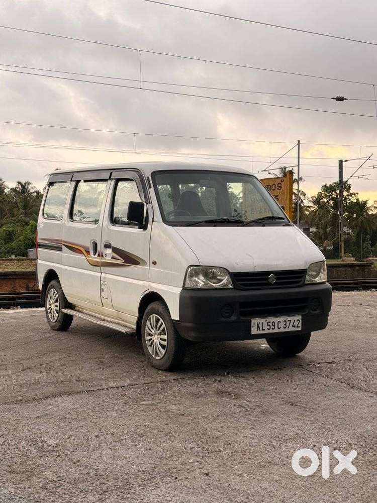 Maruti Suzuki Eeco 5 Str, 2010, Petrol