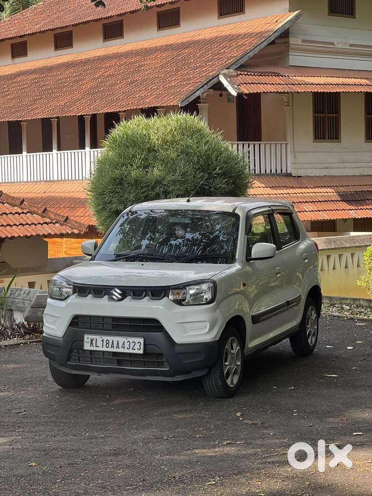 Maruti Suzuki S-presso Vxi Plus At, 2021, Petrol