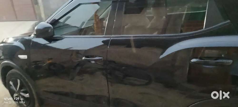 Mahindra Xuv300 2021 Diesel Well Maintained