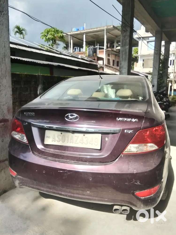 Hyundai Verna Sx Petrol 2012