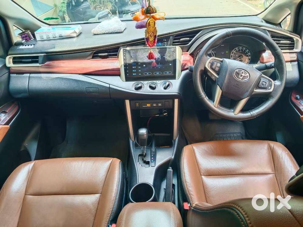 Toyota Innova Crysta 2.8 Gx At 7 Str, 2016, Diesel