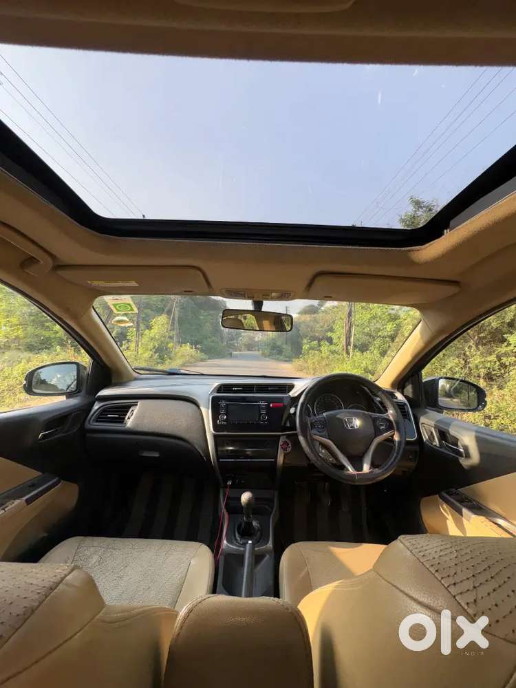 Honda City 2016 (sunroof)