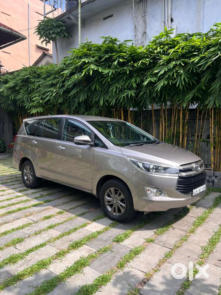 Toyota Innova Crysta Good Condition Re Registration