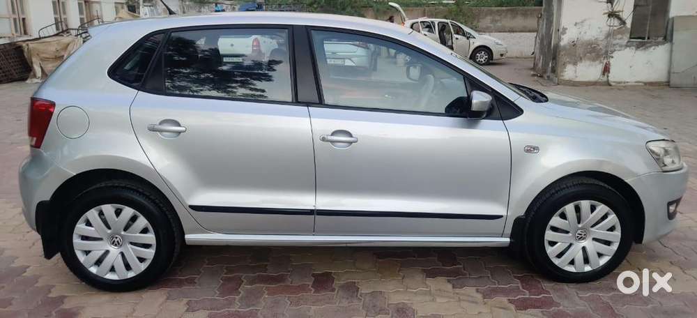 Volkswagen Polo 2014 Petrol 63000 Km Driven