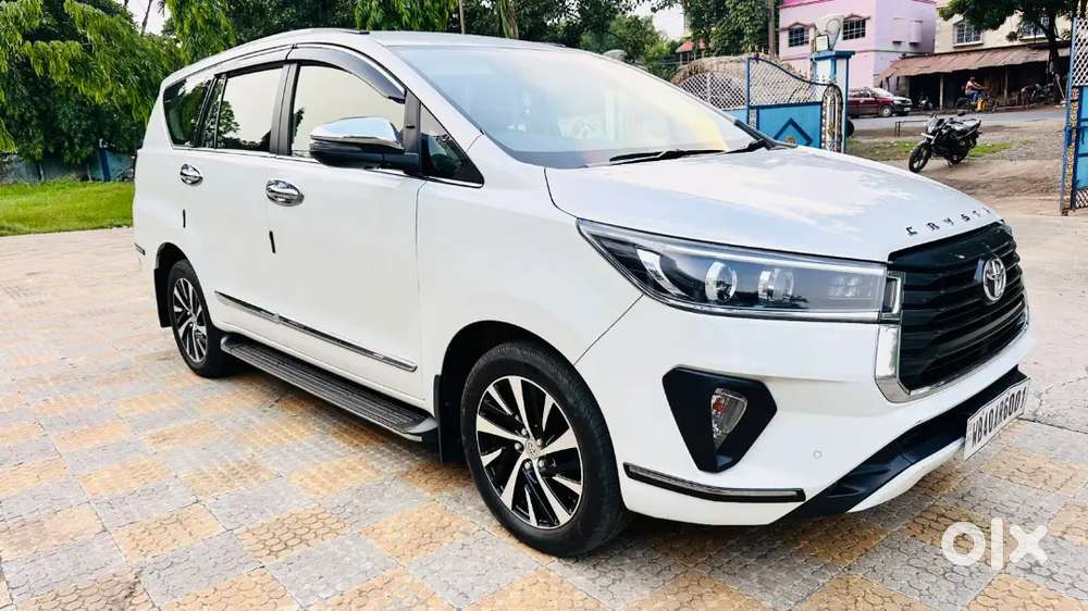 Toyota Innova Crysta 2021