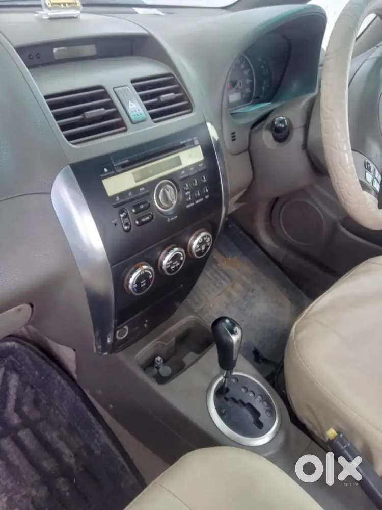 Maruti Suzuki Sx4 2011 Cng Automatic