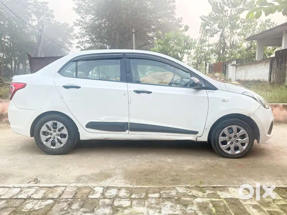 Hyundai Xcent Crdi 2015 Model