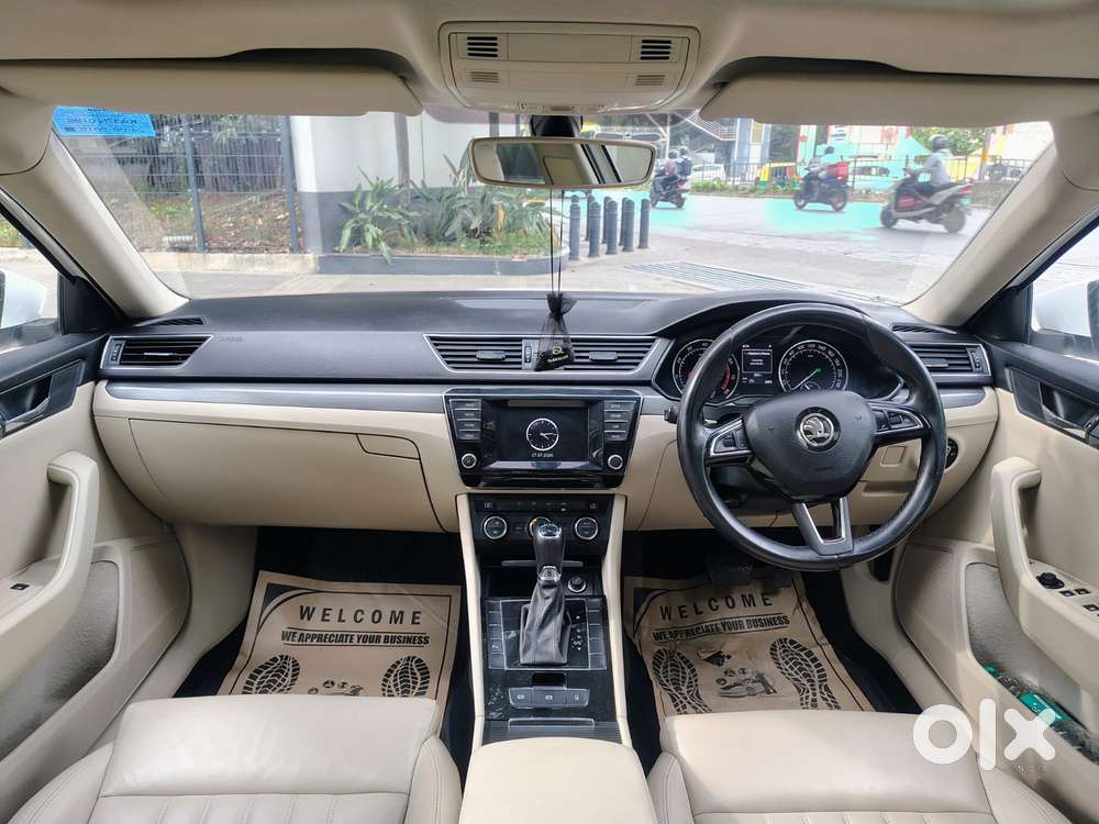 Skoda Superb [ ] 1.8 Style Tsi At, 2016, Petrol