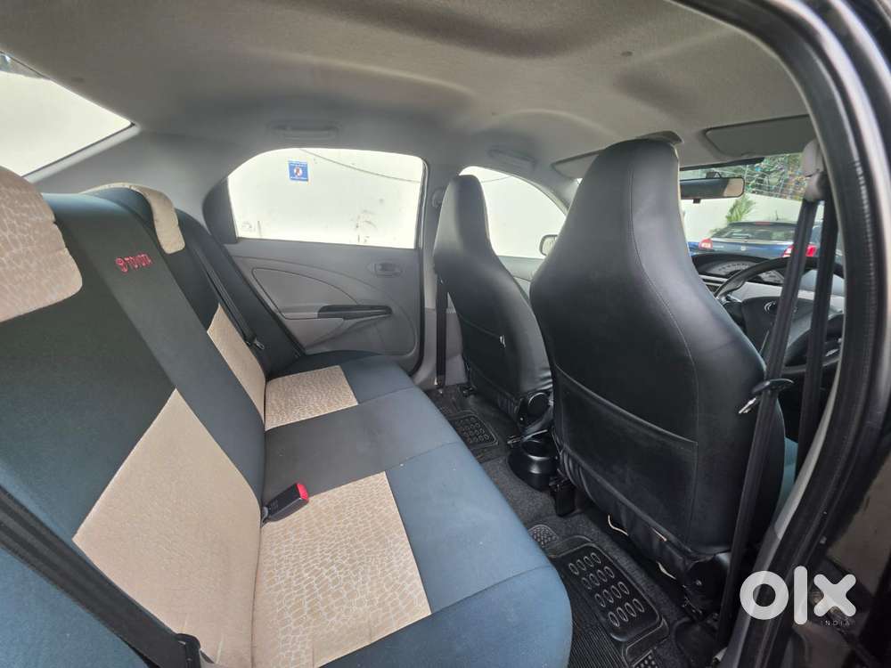 Toyota Etios, 2011, Petrol