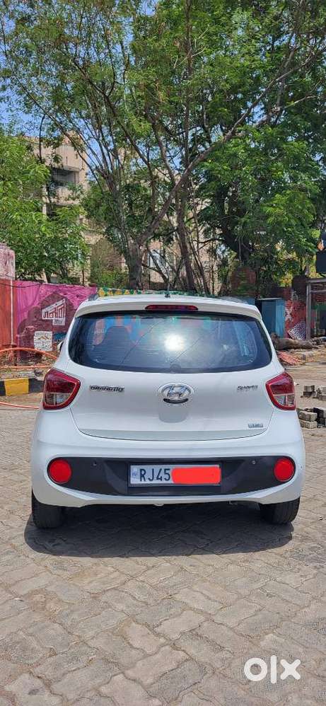 Hyundai Grand I10 Sportz O 1.2, 2019, Petrol