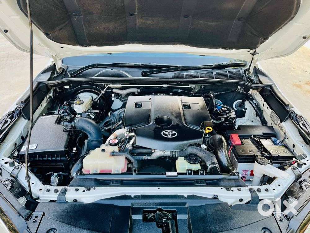 Toyota Fortuner Legender 4x2 At 2.8, 2024, Diesel