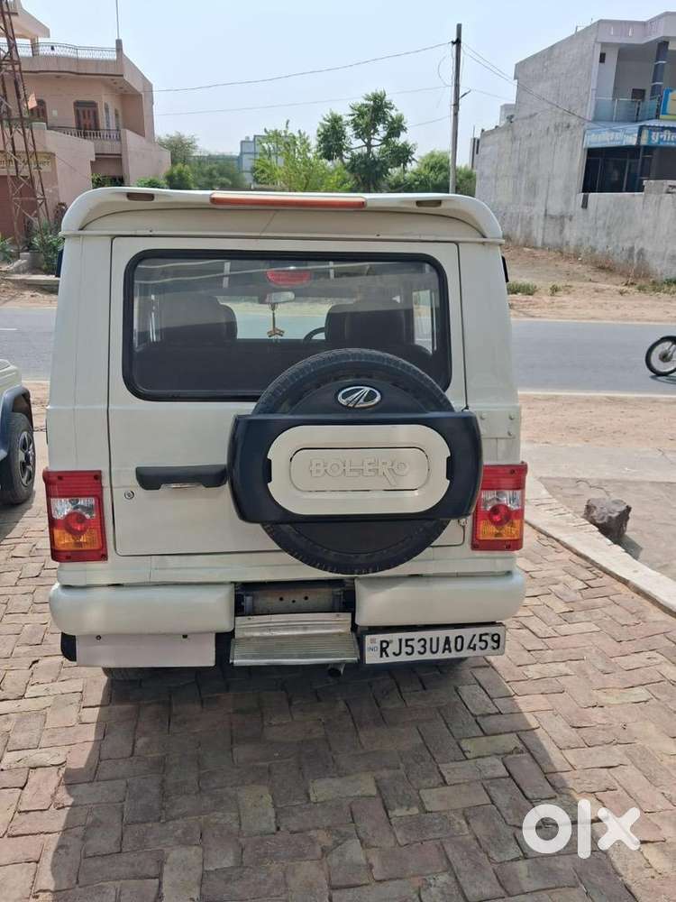 Mahindra Renault Logan 2014