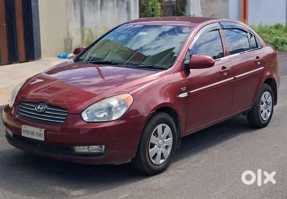 2008 Hyundai Verna Crdi Manual Car