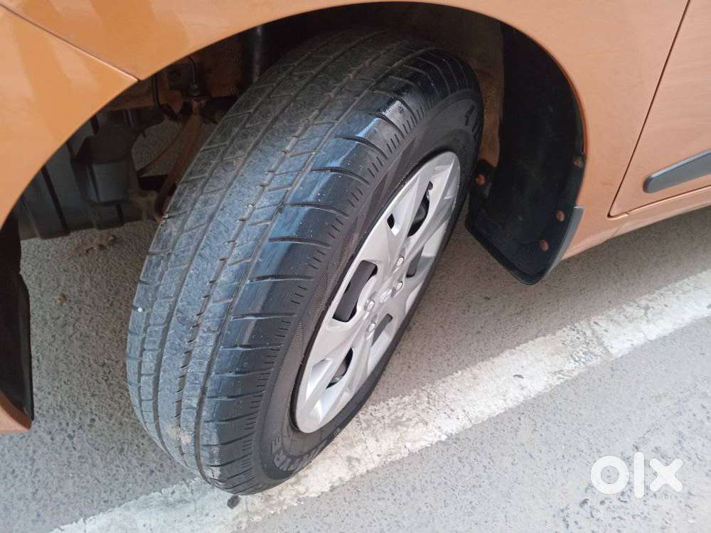 Hyundai Grand I10 Sportz 1.2 Kappa Vtvt, 2014, Petrol