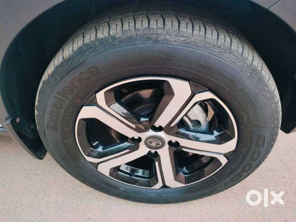 Tata Nexon 1.5 Revotorq Xza Plus Dual Tone Roof Amt, 2023, Diesel