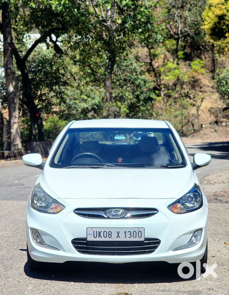 Hyundai Verna Fluidic 1.6 Vtvt Sx, 2012, Petrol