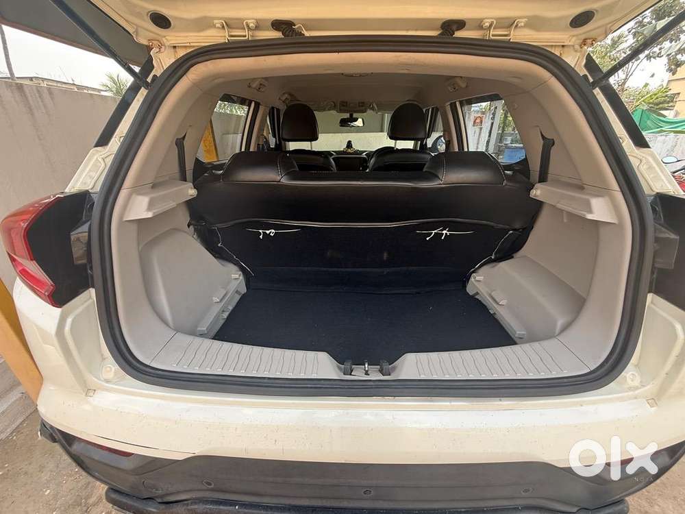 Mahindra Xuv300 2022 Diesel 46500 Km Driven