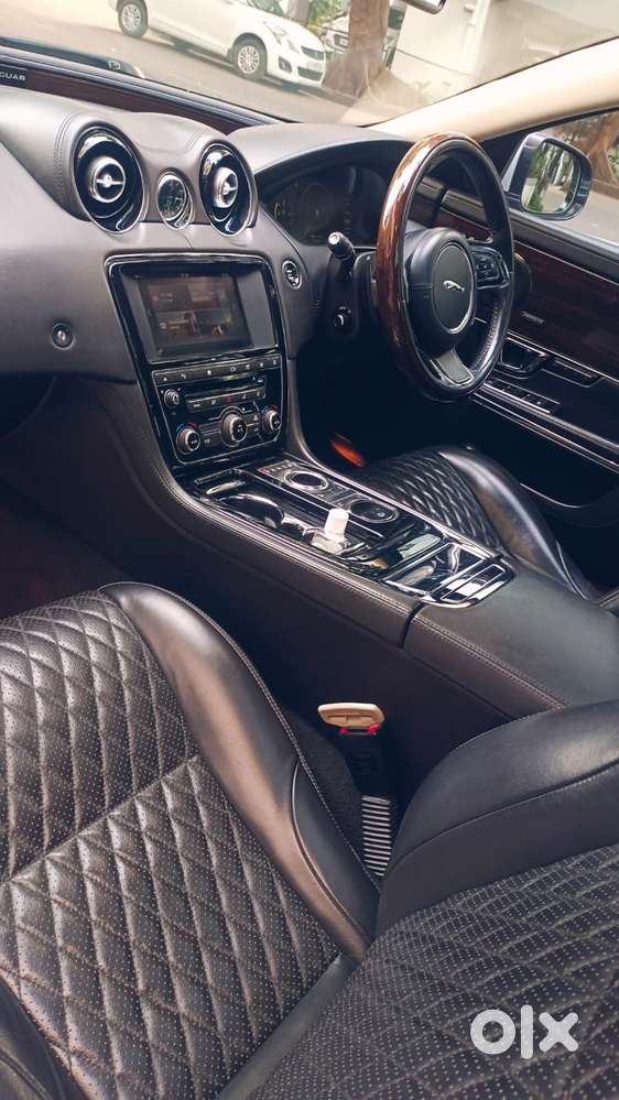 Jaguar Xj 2.0l Portfolio Lwb, 2017
