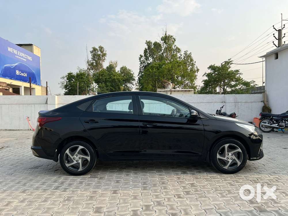 Hyundai Verna, 2022, Petrol