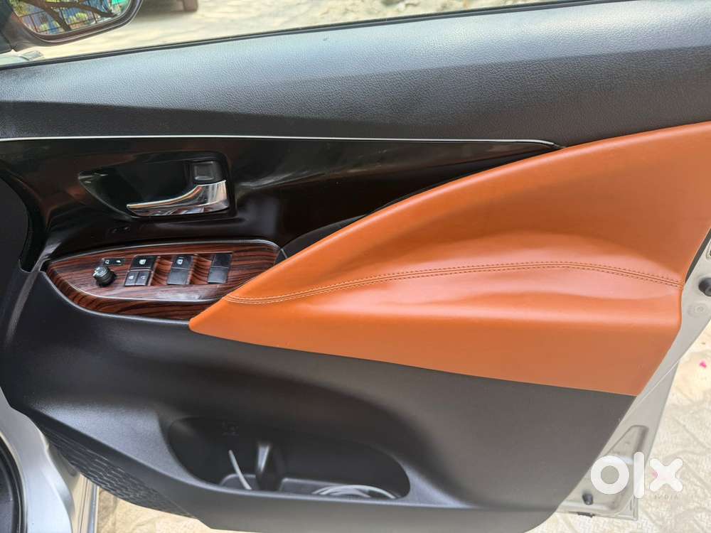 Toyota Innova Crysta 2.8 Gx At, 2019, Diesel