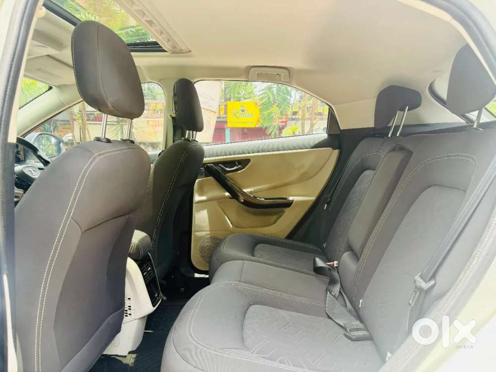 Tata Nexon Amt Xza Plus, 2021, Petrol