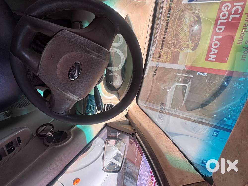 Mahindra Genio