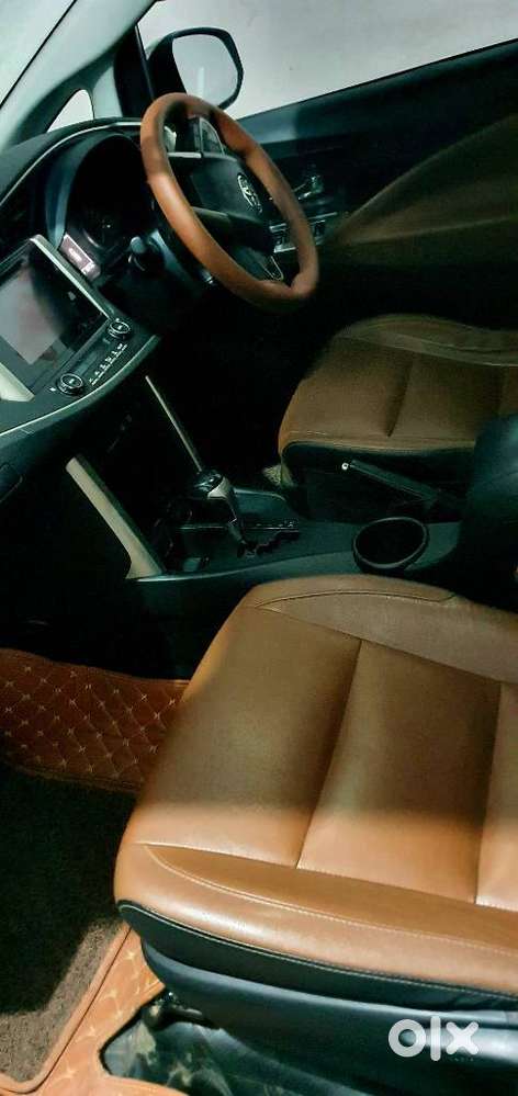 Toyota Innova Crysta 2.8 Zx At 7 Seater, 2019, Diesel