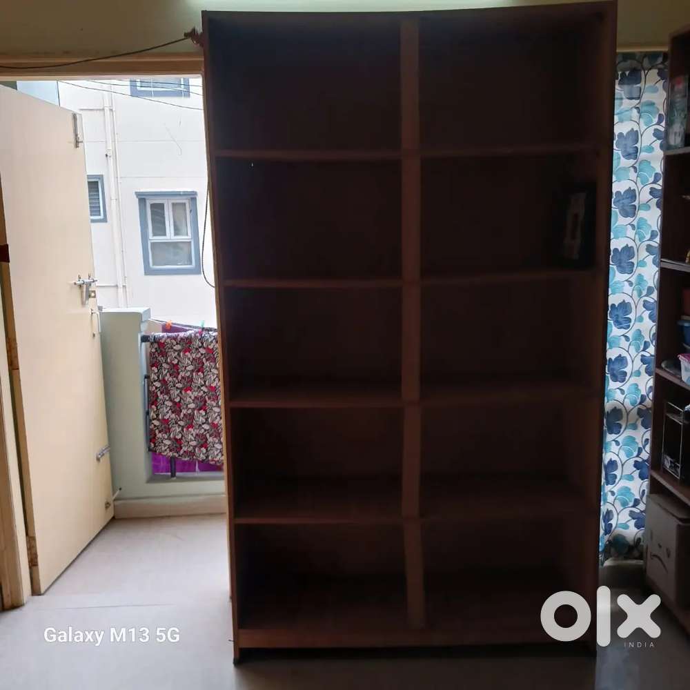 Cupboard shelf