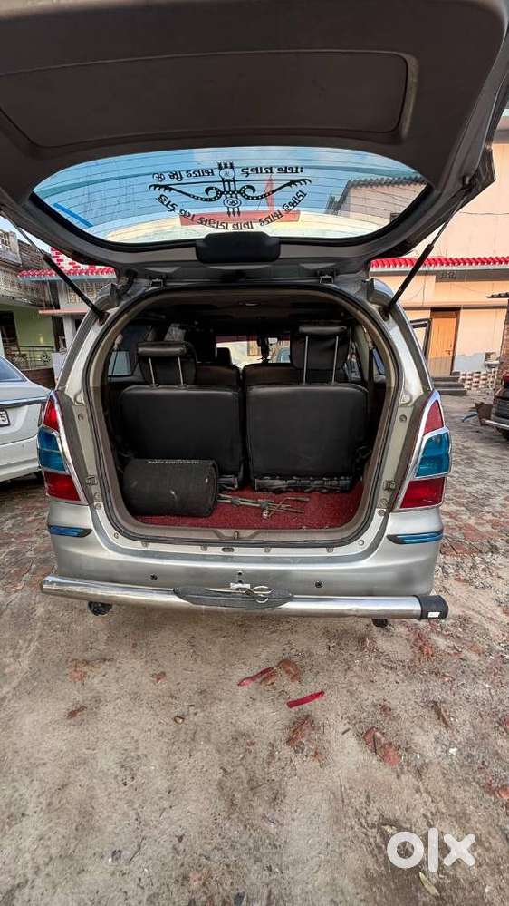 Toyota Innova 2.5 G (diesel) 8 Seater, 2016, Diesel