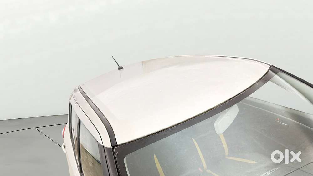 Maruti Suzuki Swift Zxi, 2015, Petrol