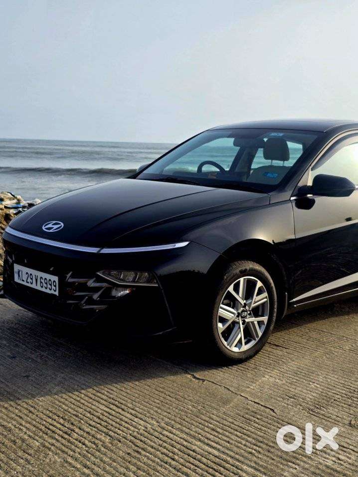 Hyundai Verna 1.5 Sx Ivt, 2023, Petrol