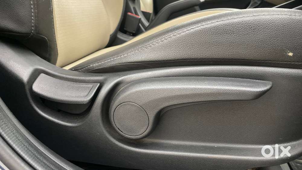 Hyundai Verna 1.5 Sx (o) Vtvt Ivt, 2022, Petrol