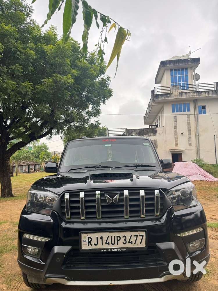 Mahindra Scorpio Classic 2023