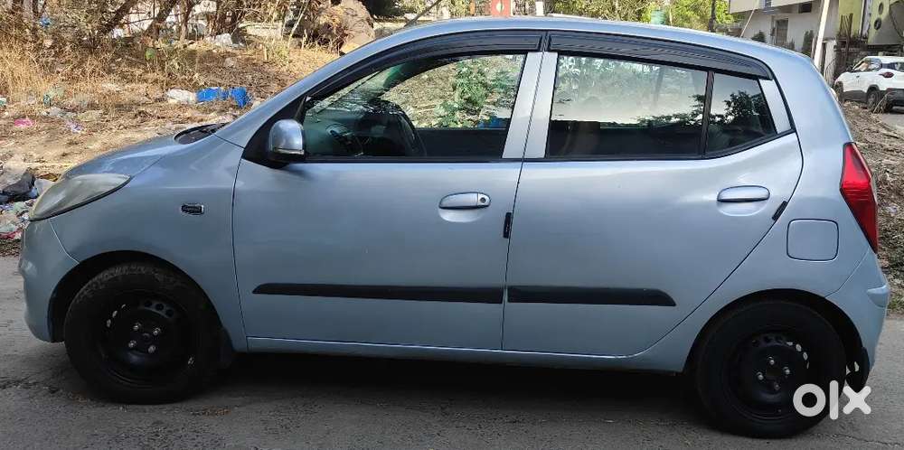 Hyundai I10 Magna 2011  Smooth Engine  Family Car  Urgent Sale