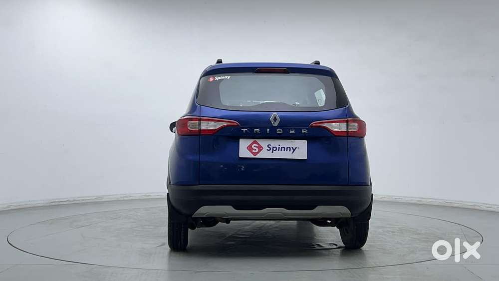 Renault Triber Rxt, 2022, Petrol