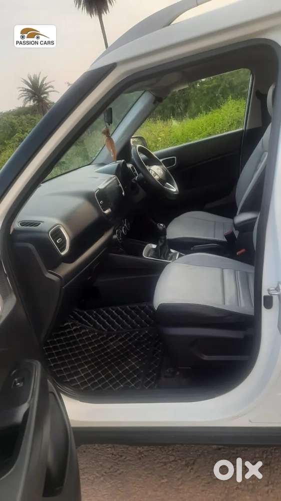 Hyundai Venue S 1.2 Petrol, 2020, Petrol