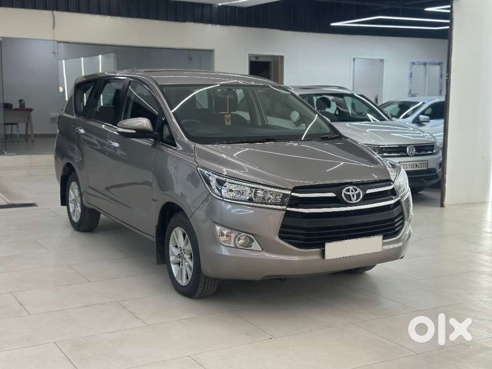 Toyota Innova Crysta 2.8 Gx At, 2017, Diesel