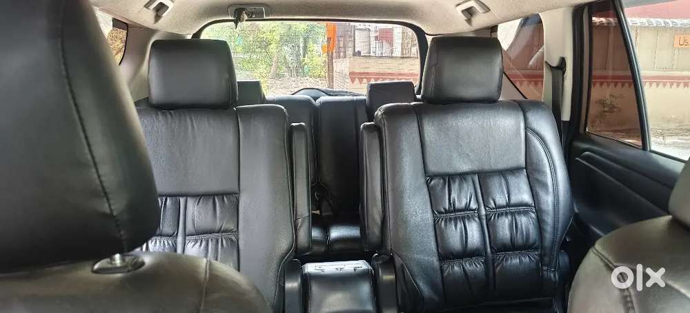 Toyota Innova Crysta 2017 Diesel Well Maintained