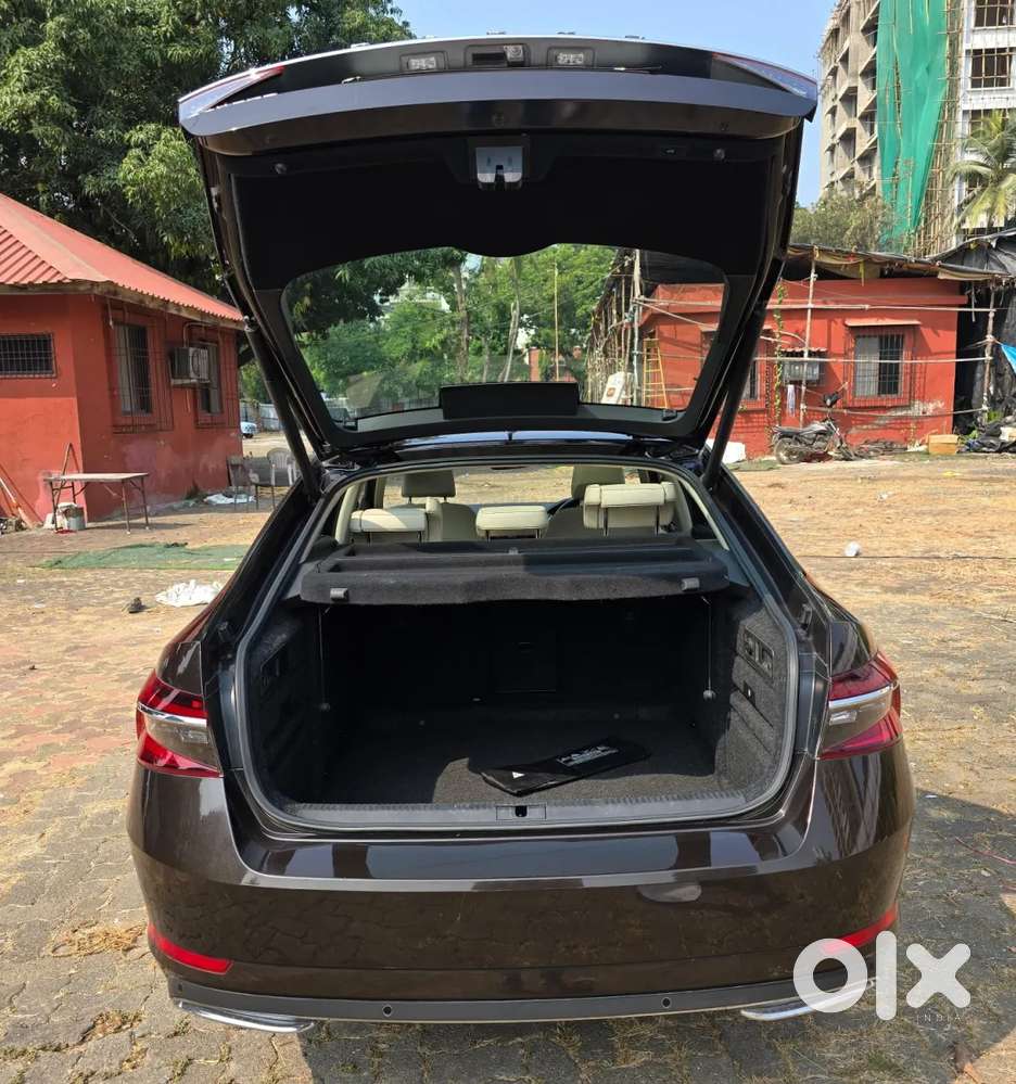 Skoda Superb 2.0 L&k Tsi At, 2021, Petrol