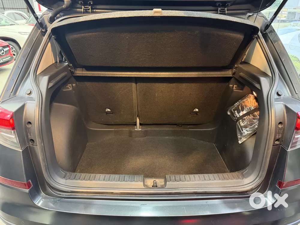 Skoda Kushaq Style 1.0l Tsi At, 2023, Petrol