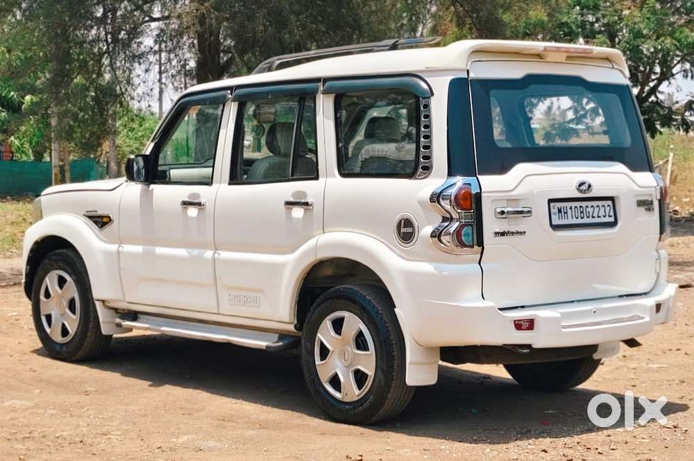 Mahindra Scorpio S4, 2015, Diesel