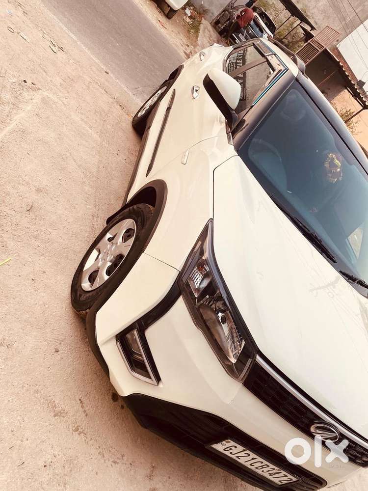 Mahindra Xuv300 Turbosport 2020 Petrol Well Maintained