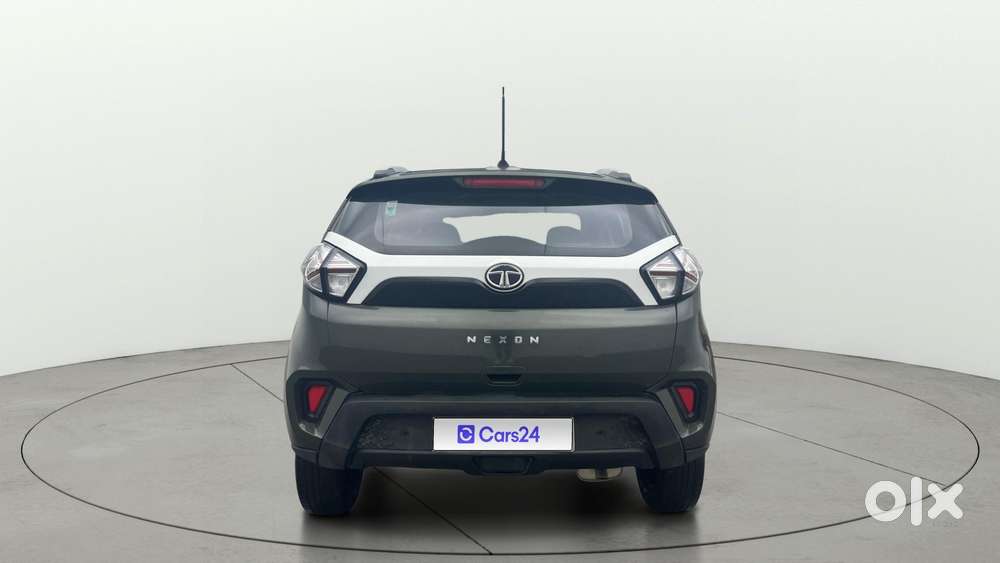 Tata Nexon 1.2 Revotron XMA AMT, 2022, Petrol