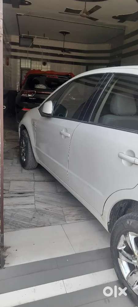 Maruti Suzuki Dzire 2011 Diesel 100000 Km Driven