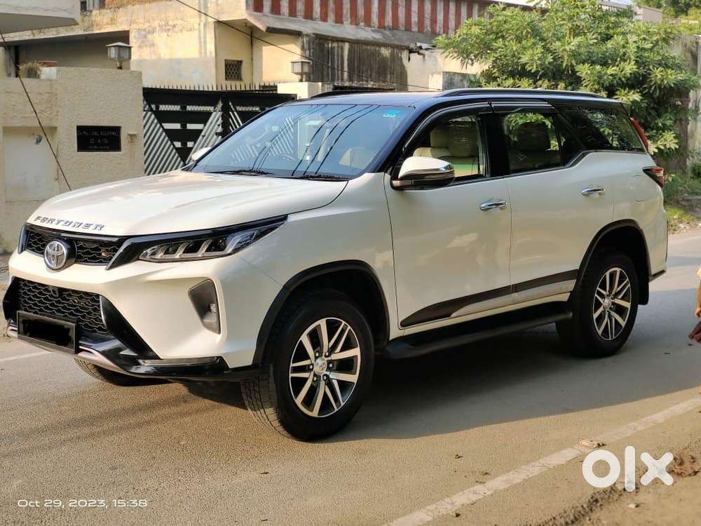 Toyota Fortuner Legender 2019