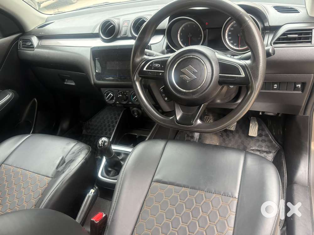 Maruti Suzuki Swift Vxi + Manual, 2022, Petrol