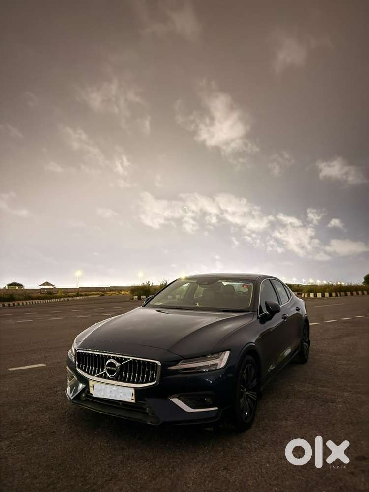 Volvo S60 T4 Petrol (top End) 2021 Dec 2022 Model | Bangalore